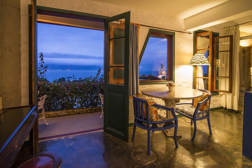 Hotel Pousada Maison Joly Ilhabela Extérieur photo